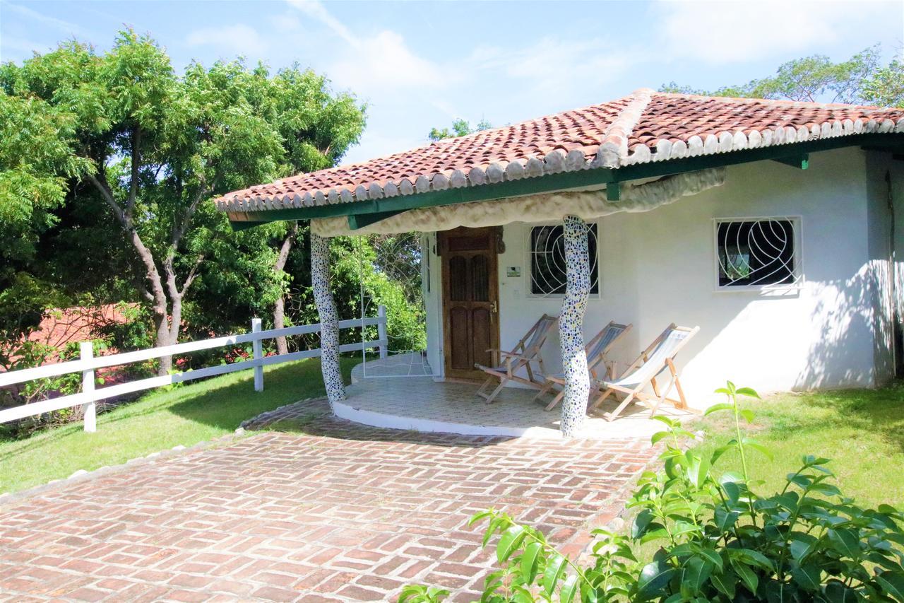 Two Brothers Surf Resort Tola Ngoại thất bức ảnh